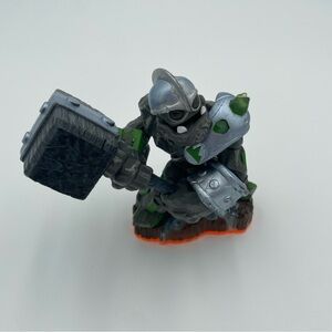 Skylanders Giants - Crusher Figure - Earth Element Giant